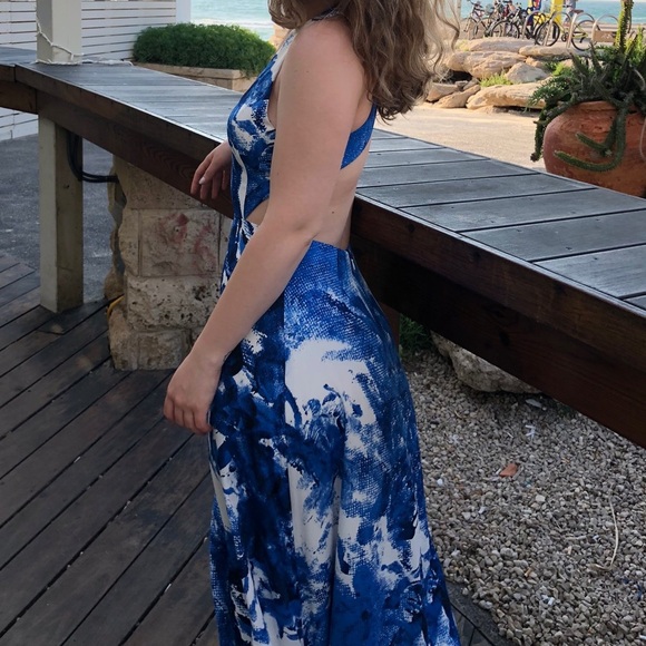 Aritzia Talulah Peekaboo Maxi Dress - Picture 12 of 12